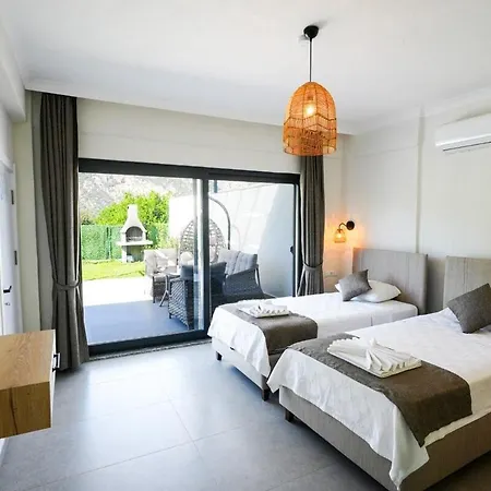 Nature Lux Villa *