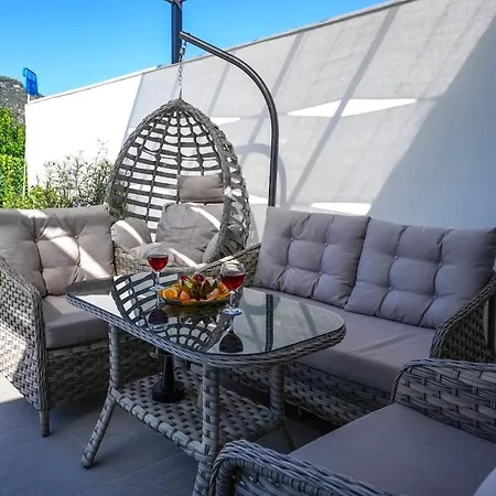Nature Lux Villa